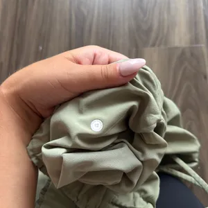 Lululemon Pants thumbnail 3