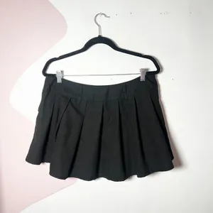 Social Collision Mini Skirt XL Black Pleated Goth Punk Schoolgirl thumbnail 2