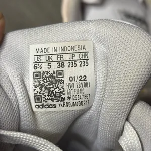 Adidas White and Gray Athletic Shoes size 6.5 thumbnail 2