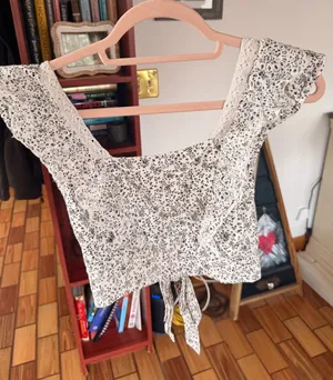 American Eagle Floral Tank Top thumbnail 1