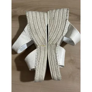 Franco Sarto Clave Espadrille Wedge Sandals White 8.5 M Womens Croc Leather thumbnail 4