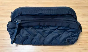 Lululemon Don't Sweat It Kit Quilted Bag Black thumbnail 1