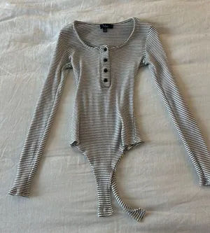 Bodysuit thumbnail 1