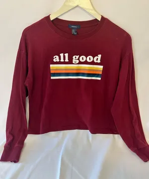 Forever 21 Maroon Cropped 'all good' Graphic Sweatshirt thumbnail 1