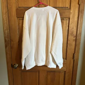 Christmas Sweater! White Sweatshirt with Red Sequin 'Merry' size XXL! thumbnail 4