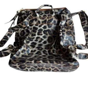Leopard Print Backpack with Additional‎ Strap Black thumbnail 6