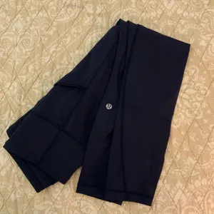 Lululemon Athletica Navy Leggings thumbnail 3