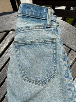 Abercrombie & Fitch Light Wash Cropped Distressed Jeans thumbnail 3