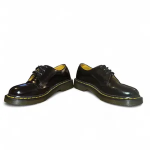 Dr. Martens Black smooth Leather Oxford Shoes Women’s 7 Yellow Stitch Lace Up thumbnail 4