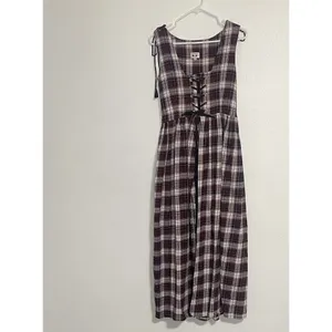 corset dress ideal for the season so you can combine it with a white background thumbnail 5