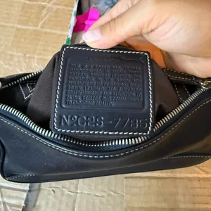 Coach Vintage Y2K Black Leather Hamptons Saddle Bag thumbnail 7