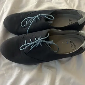Dansko womens kimi Oxford Flat Nubuck Leather Color Dark Blue Size 39 EU/8.5 US thumbnail 5