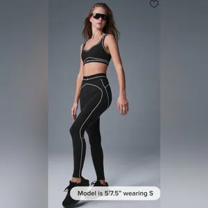 ALO Yoga NWT Airbrush High Waist Heart Throb Leggings Black White Size L thumbnail 9