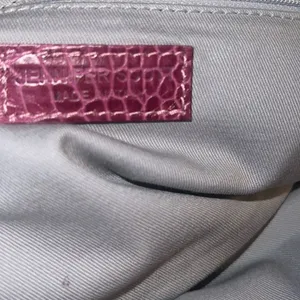 Jennifer Scott Fuchsia Leather Crocodile Print Handbag thumbnail 7