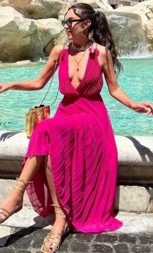 ZARA pink fuschia barbie core pleated maxi dress blogger favorite size large thumbnail 1