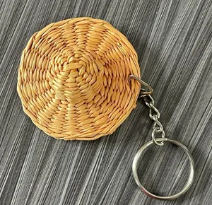 One Piece 3D Tan‎ Straw Hat Metal Keyring thumbnail 1