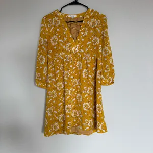 Madewell 100% Silk Assam Floral Lace-Up 3/4 Sleeve Mustard Yellow‎ Boho Western thumbnail 3