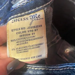 Miss Me Blue Easy Boot Distressed Embellished Classic Denim Jeans Women Sz 29 thumbnail 3