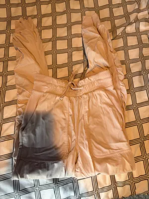 Lululemon joggers thumbnail 1