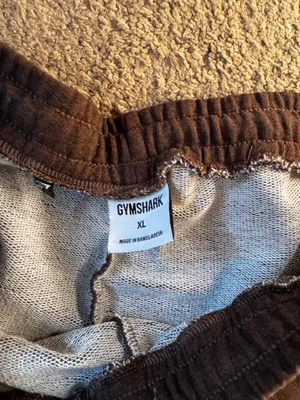 Brown gymshark sweatpants  thumbnail 3