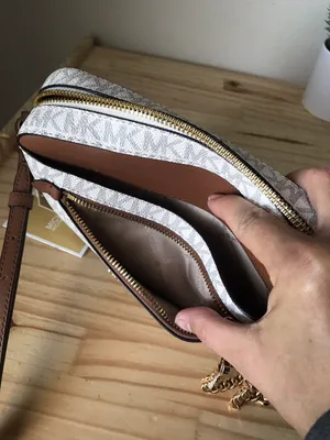 Michael Kors Purse thumbnail 10