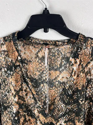 FREE PEOPLE Out For The Night Faux Snakeskin Print Sheer Top Size Large Boho thumbnail 7