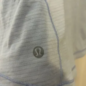 Lululemon Athletica Light Blue Long Sleeve Top thumbnail 3