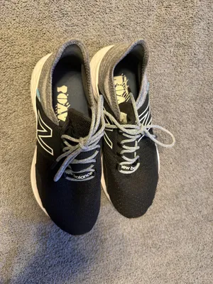 New Balance Shoes thumbnail 2