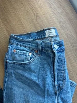 Levi’s women 501 curve jeans thumbnail 3