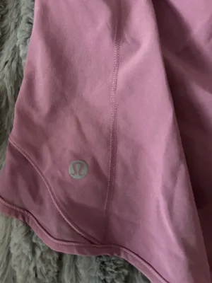 Lululemon Shorts Hotty Hot Low-Rise 4" thumbnail 3