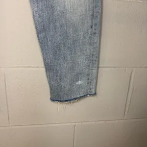 MOTHER The Dropout Jeans in Clear As Day Women’s Sz 27 Raw Hem Light Wash Cotton thumbnail 3