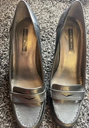 Bandolino Metallic Silver Flats thumbnail 1