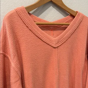 Aerie Women's V-Neck Coral Inside Out Sweater Small thumbnail 2