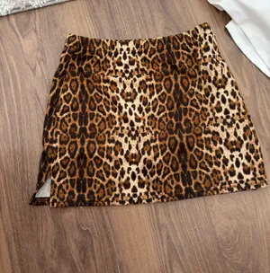 Leopard Print Skort Brown thumbnail 1