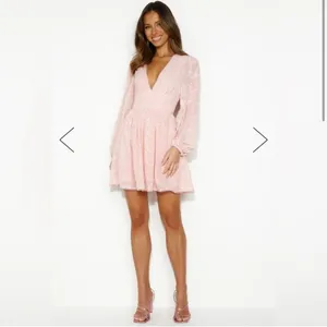 Hello Molly Flower Patch Mini‎ Dress Size 2 XS Pink Long Sleeves Floral Feminine thumbnail 2