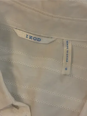 Classic Women’s IZOD Size Small White Button-Down Shirt 100% Cotton thumbnail 3
