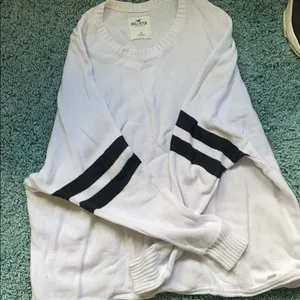 Oversized sweater thumbnail 1