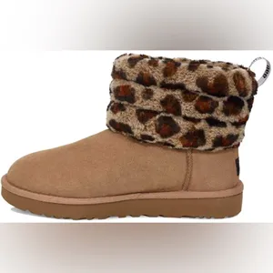 UGG Classic Short Chestnut Leopard Cuff Boots Women 11 Sheepskin Winter Cozy thumbnail 2