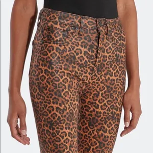 NWT 7 for All Mankind High Waist Slim Kick Jeans Animal Print size 24 thumbnail 7