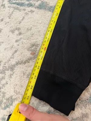 Lululemon⁠ Dance Studio Mid-Rise Jogger Size 4 Black thumbnail 7
