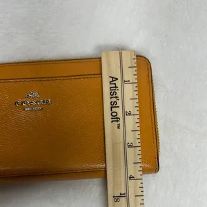 Coach Tan/ orangish Leather Wallet thumbnail 7
