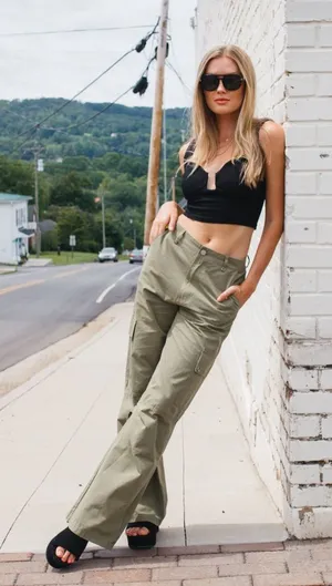 Vestique‎ Cassie Cargo Pants Green size small thumbnail 1