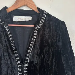 Jen’s Pirate Booty Crushed Velvet Beaded Jacket Blazer thumbnail 6