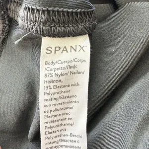 Spanx XL Black Faux Leather Moto shaping slimming Leggings Pull On Pants thumbnail 10