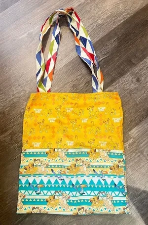 New handmade, Disney lion King tote bag thumbnail 1
