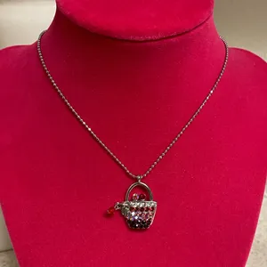 NWT Cookie Lee Crystal Handbag Pendant Necklace Silver Tone Red Rhinestone 16” thumbnail 3