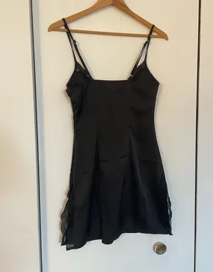 Finesse Ivy Black Lace Trim Mini Dress thumbnail 7