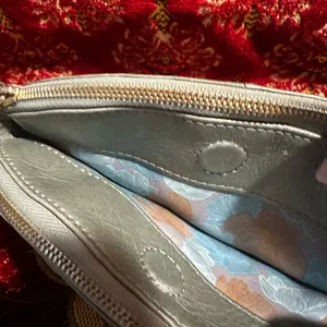 Vintage Hobo crossbody‎ leather purse in light teal/sage thumbnail 8