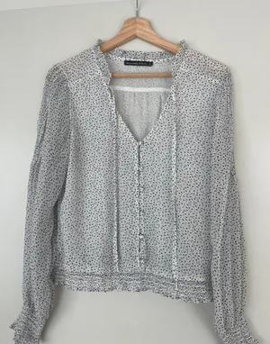 Abercrombie & Fitch Blouse  thumbnail 1