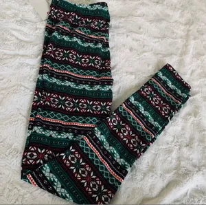 SO holiday leggingsp thumbnail 3